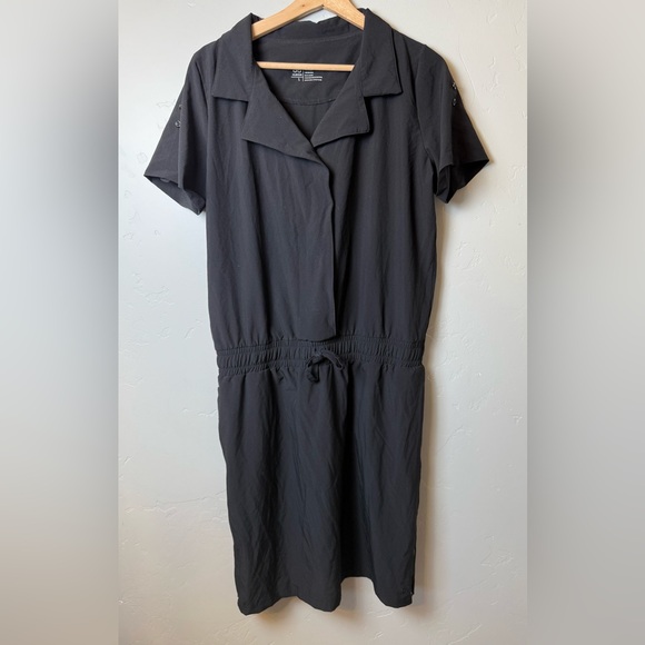 Albion Fit Dresses & Skirts - Albion Collared Midi Dress Size Large